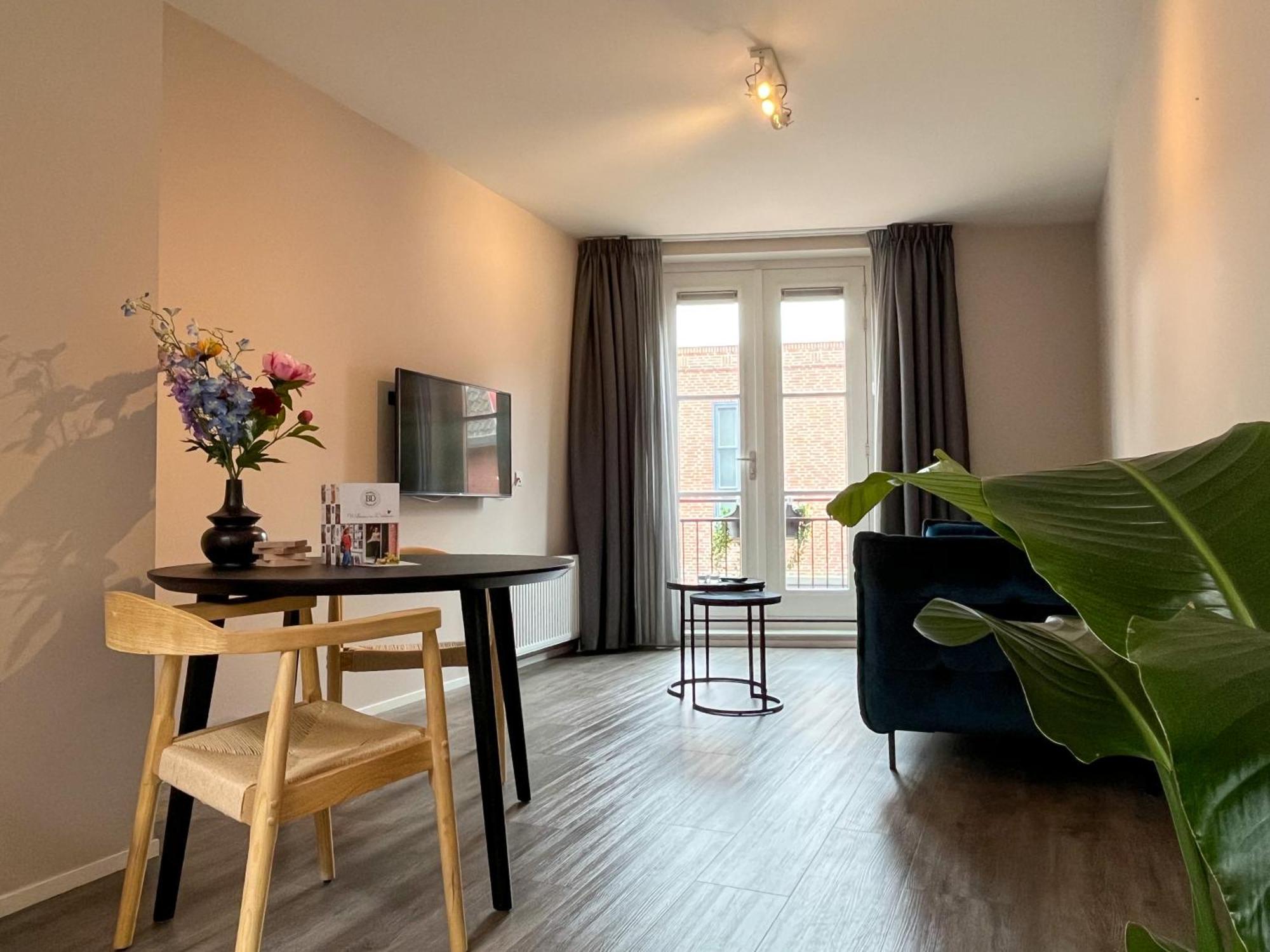 Dokkumer Bed&Breakfast Appartementen Exterior foto